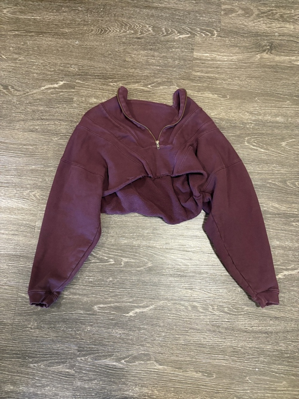 Joah Brown Cropped Half-Zip Sweatshirt - Burgundy